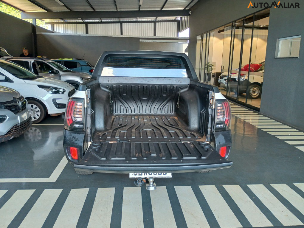 RENAULT OROCH 1.6 16V SCE FLEX PRO MANUAL