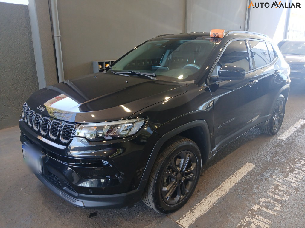 JEEP COMPASS 1.3 T270 TURBO FLEX LONGITUDE AT6