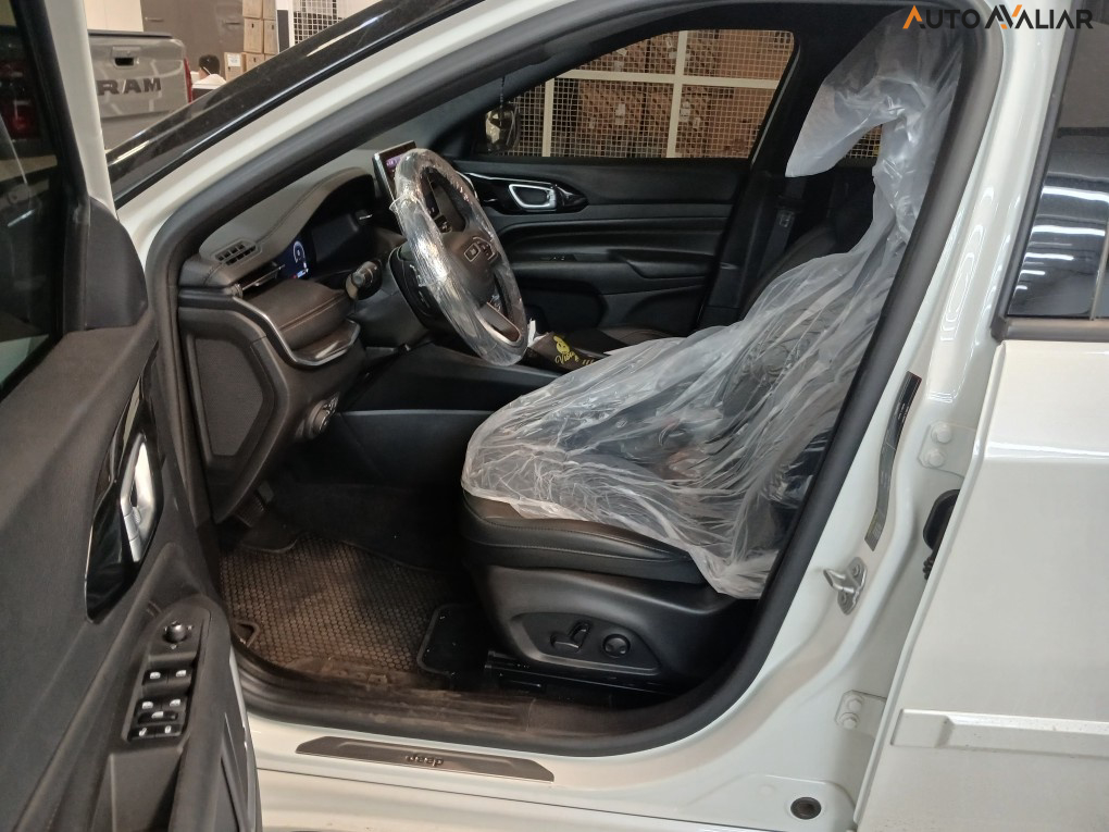 JEEP COMPASS 2.0 HURRICANE 4 TURBO GASOLINA OVERLAND AT9