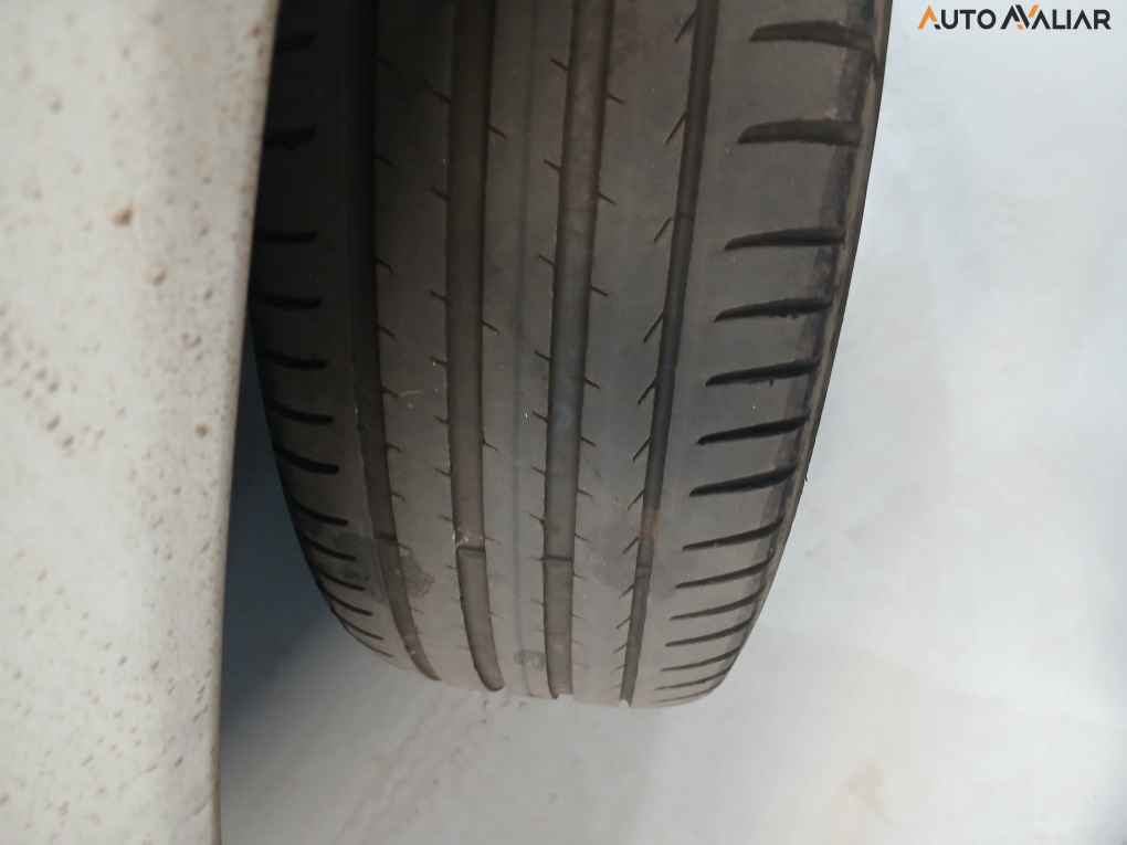 JEEP COMPASS 2.0 HURRICANE 4 TURBO GASOLINA OVERLAND AT9