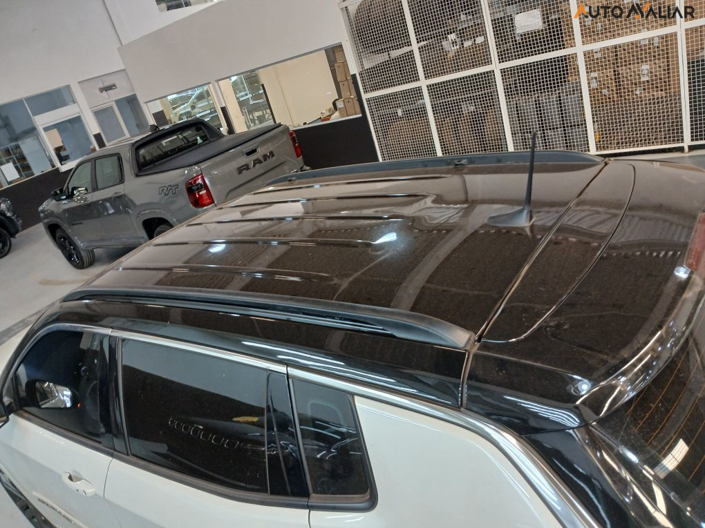 JEEP COMPASS 2.0 HURRICANE 4 TURBO GASOLINA OVERLAND AT9