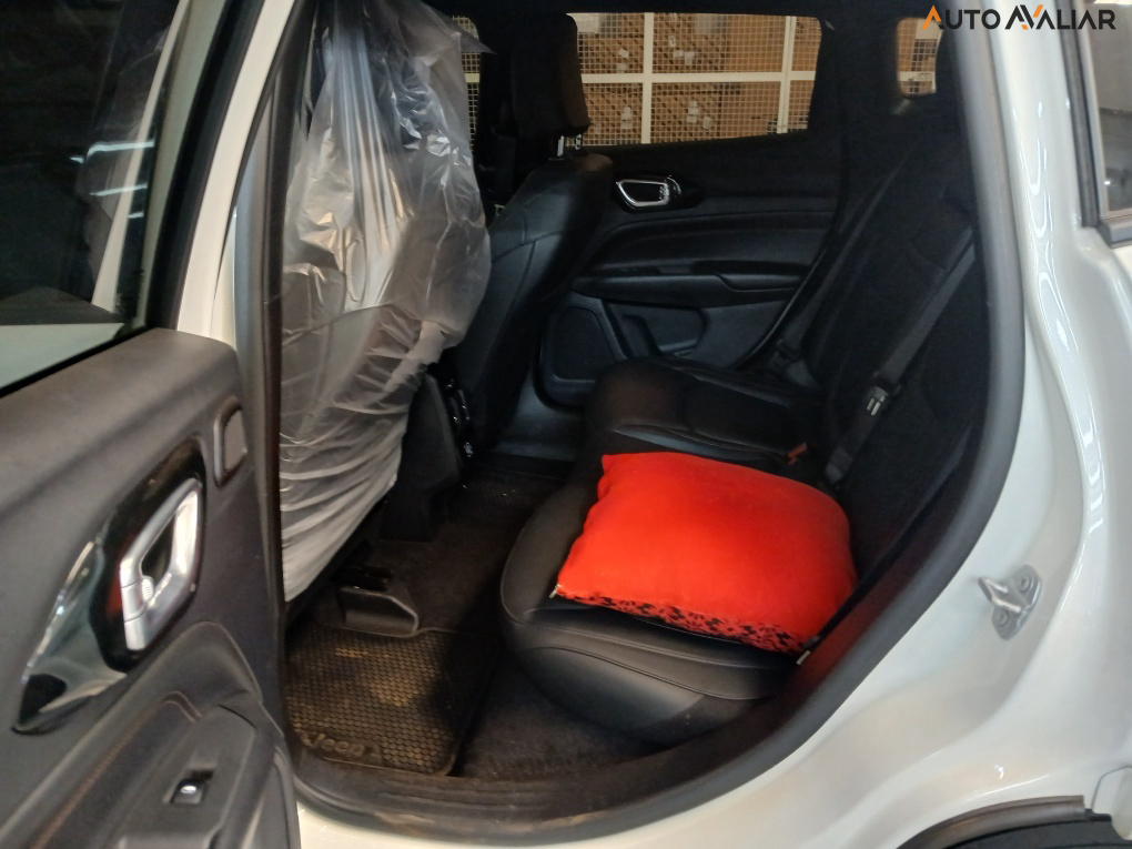 JEEP COMPASS 2.0 HURRICANE 4 TURBO GASOLINA OVERLAND AT9