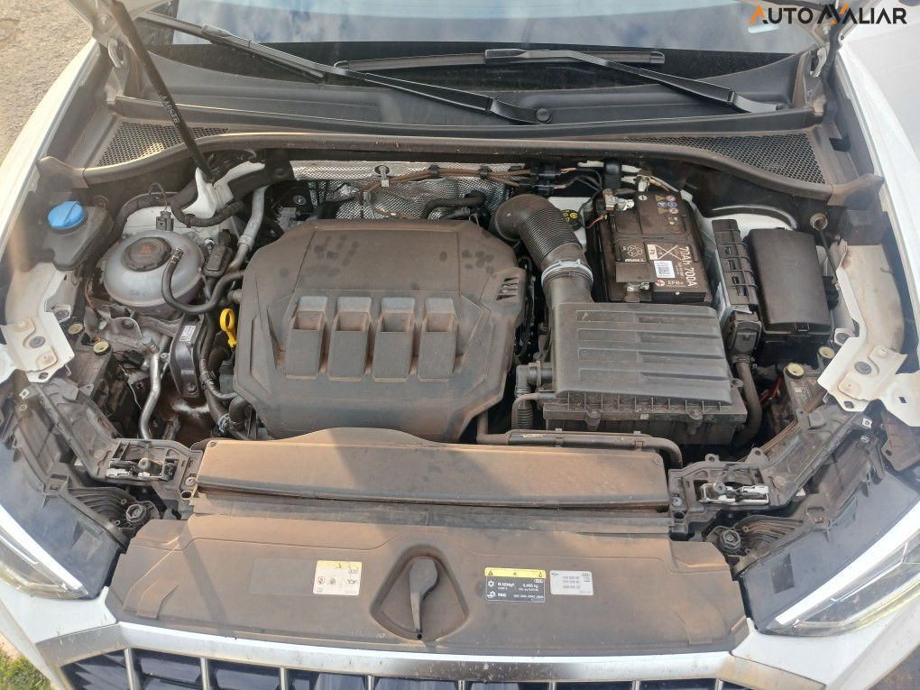 AUDI Q3 2.0 40 TFSI GASOLINA PERFORMANCE QUATTRO TIPTRONIC