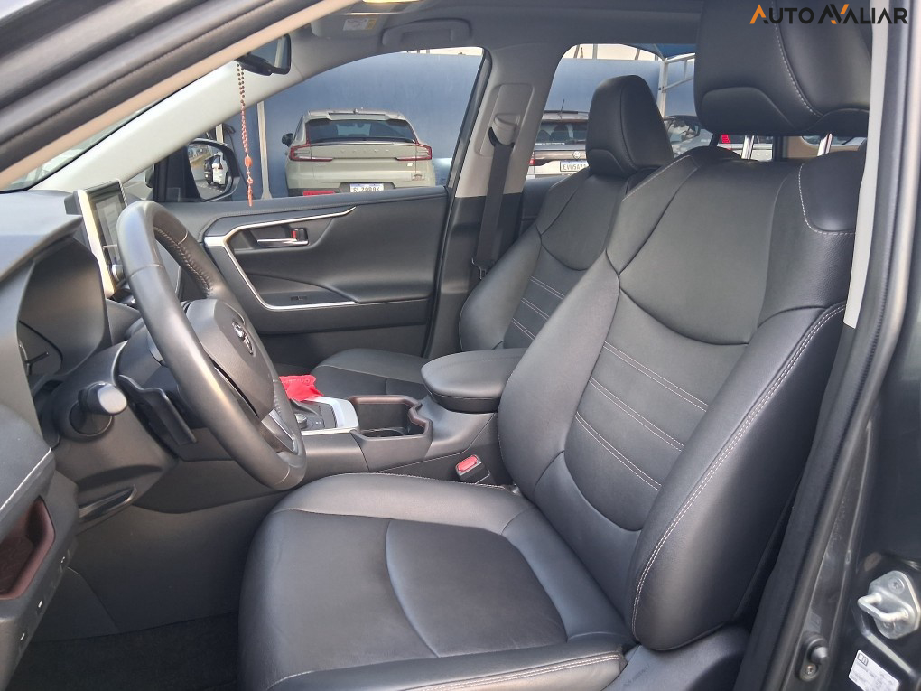 TOYOTA RAV4 2.5 VVT-IE HYBRID SX CONNECT AWD CVT