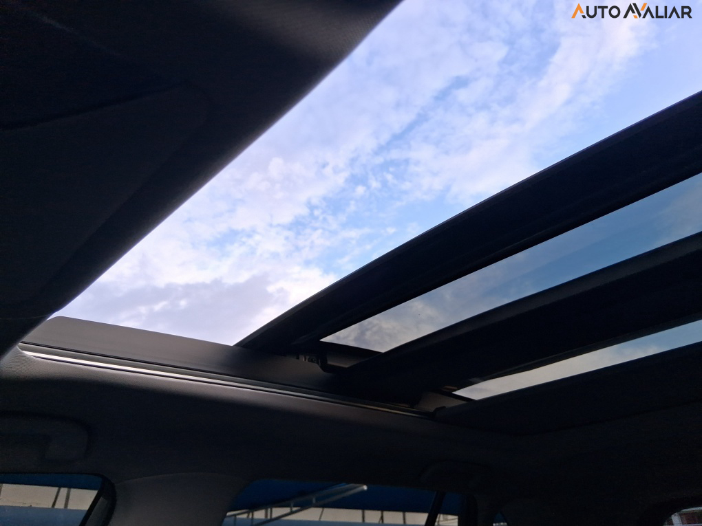 TOYOTA RAV4 2.5 VVT-IE HYBRID SX CONNECT AWD CVT