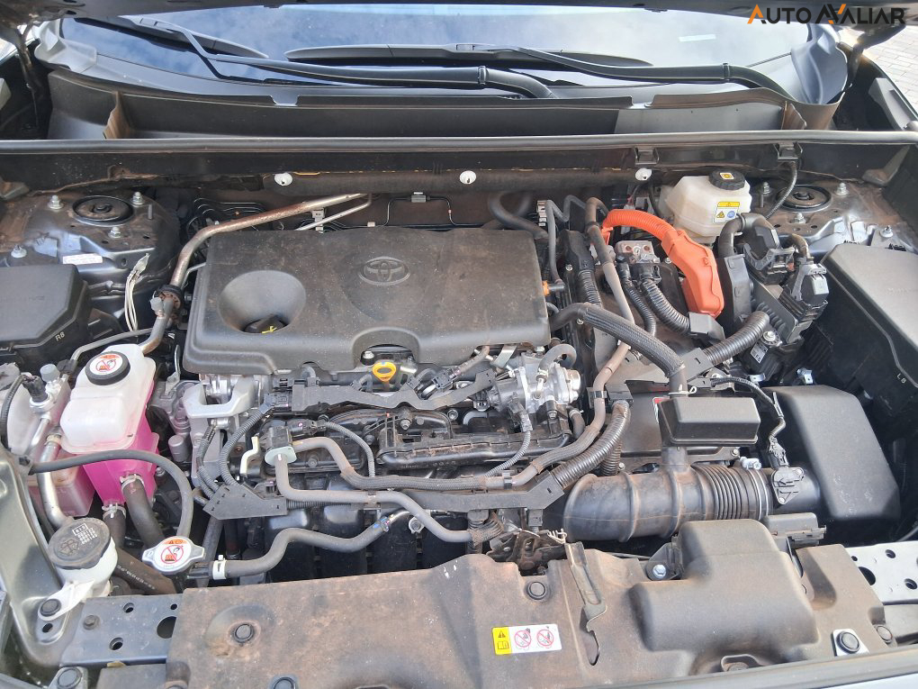 TOYOTA RAV4 2.5 VVT-IE HYBRID SX CONNECT AWD CVT