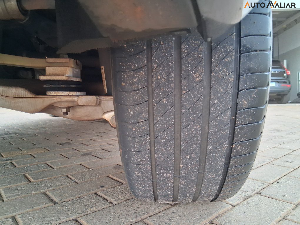 VOLVO XC60 2.0 T8 RECHARGE ULTIMATE AWD GEARTRONIC