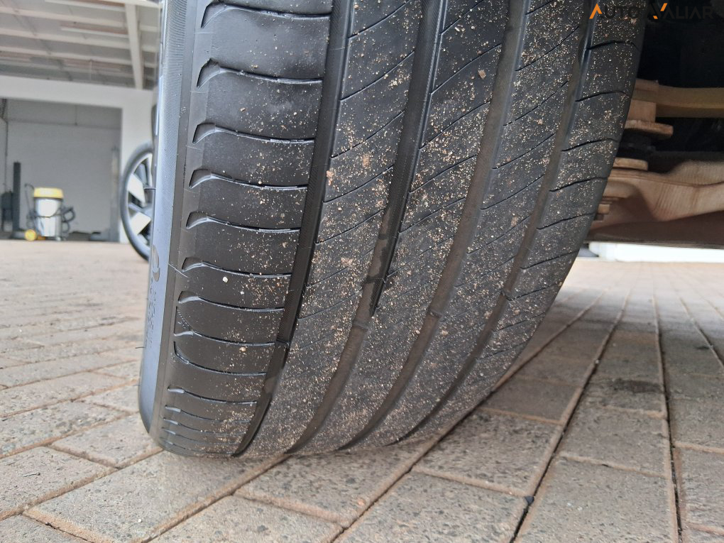 VOLVO XC60 2.0 T8 RECHARGE ULTIMATE AWD GEARTRONIC