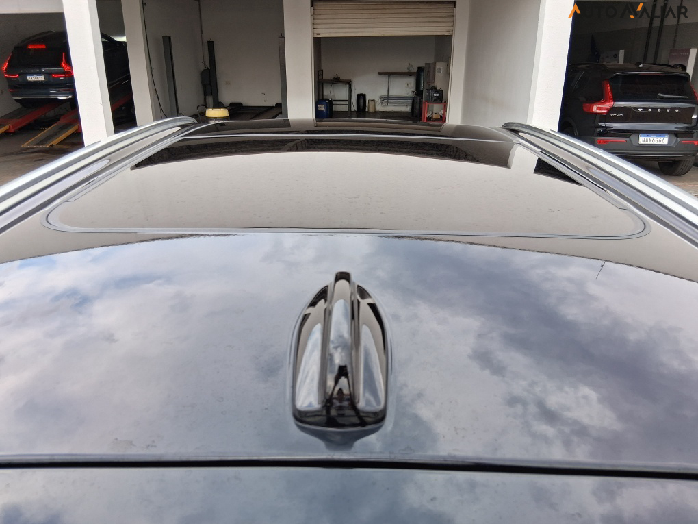 VOLVO XC60 2.0 T8 RECHARGE ULTIMATE AWD GEARTRONIC