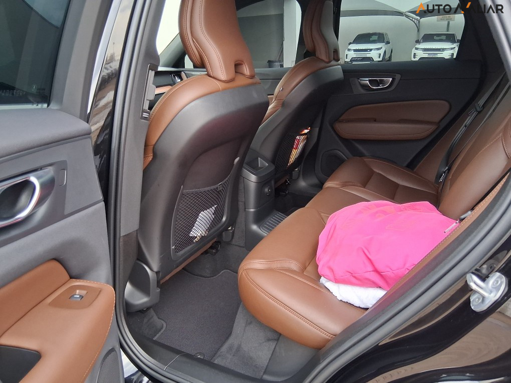 VOLVO XC60 2.0 T8 RECHARGE ULTIMATE AWD GEARTRONIC