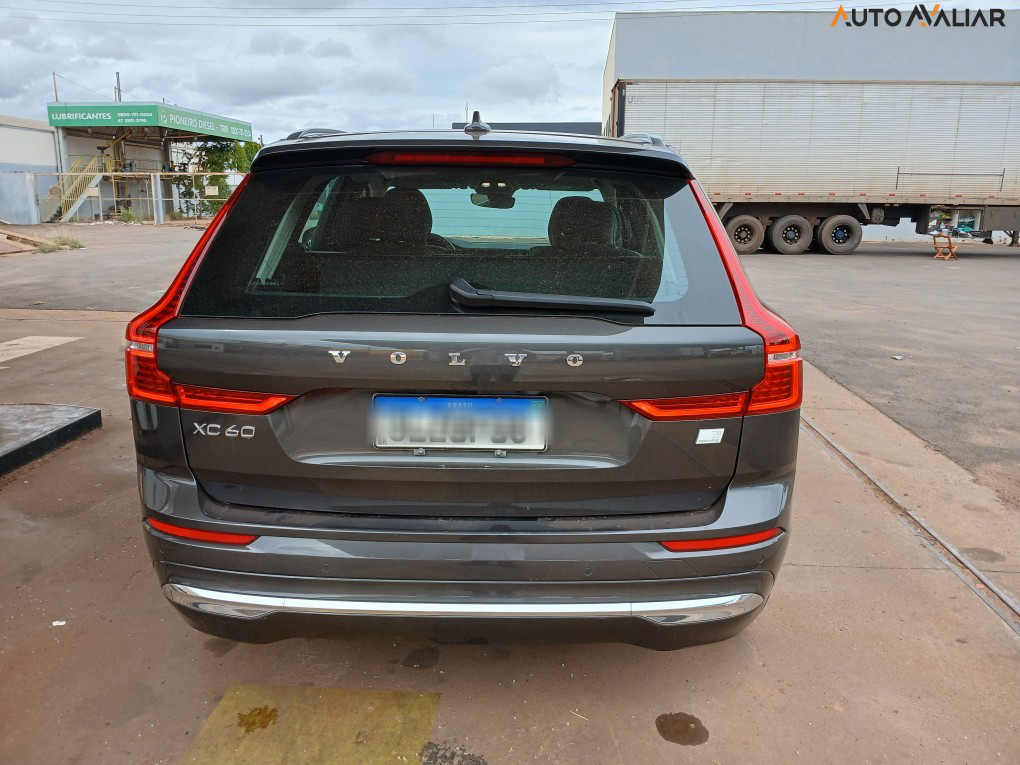 VOLVO XC60 2.0 T8 RECHARGE PLUS AWD GEARTRONIC