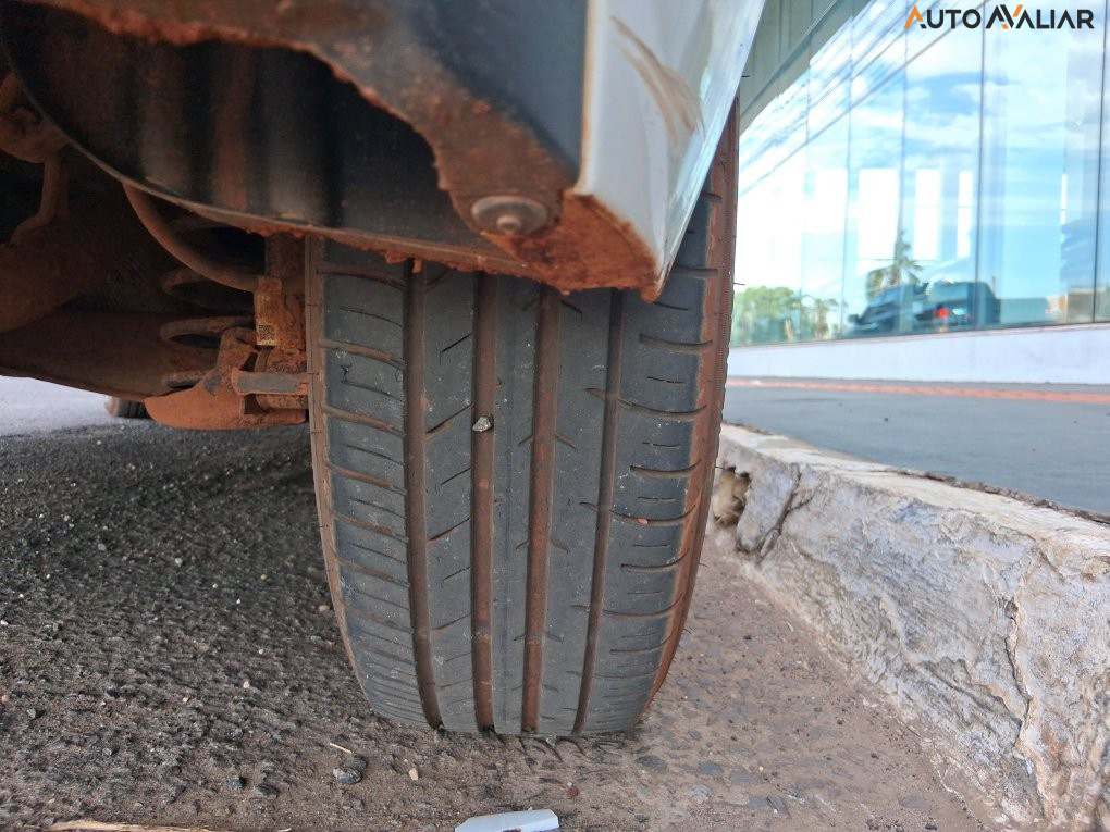 CHEVROLET ONIX 1.0 TURBO FLEX LT MANUAL