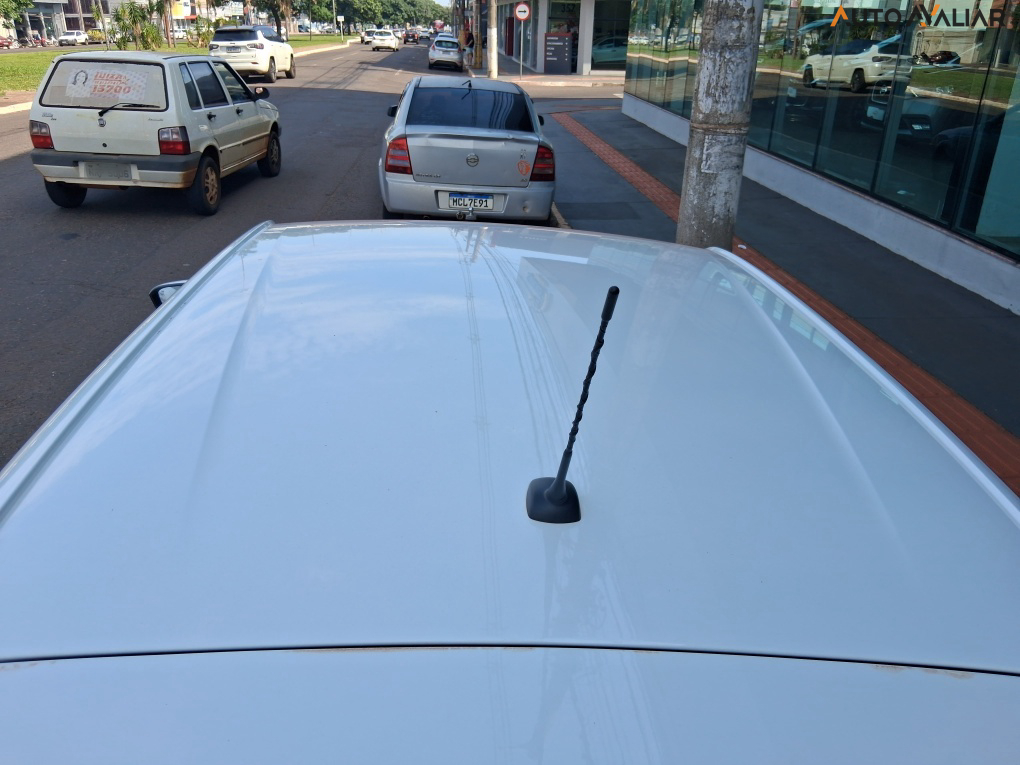 CHEVROLET ONIX 1.0 TURBO FLEX LT MANUAL