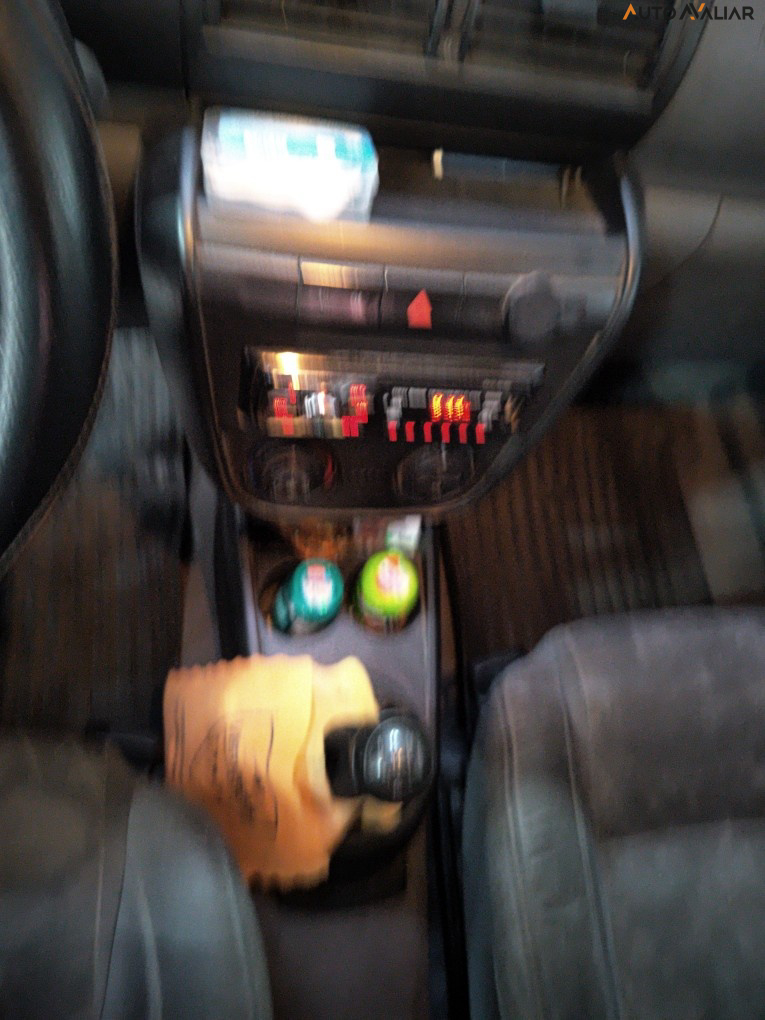 VOLKSWAGEN SPACEFOX 1.6 MI 8V FLEX 4P MANUAL