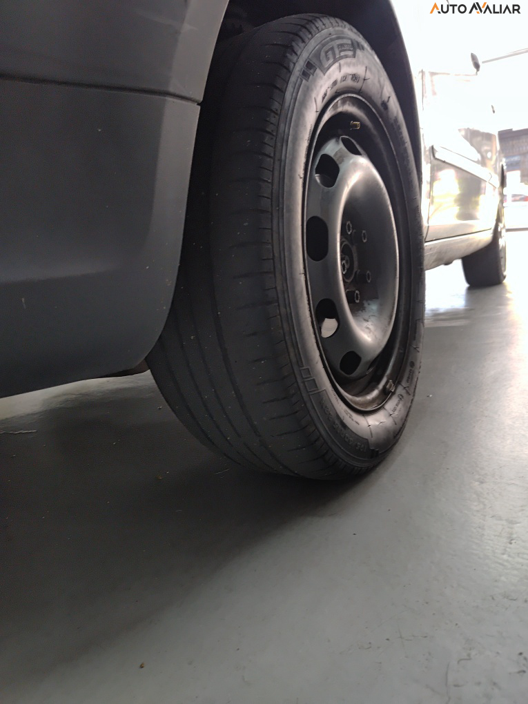 VOLKSWAGEN SPACEFOX 1.6 MI 8V FLEX 4P MANUAL