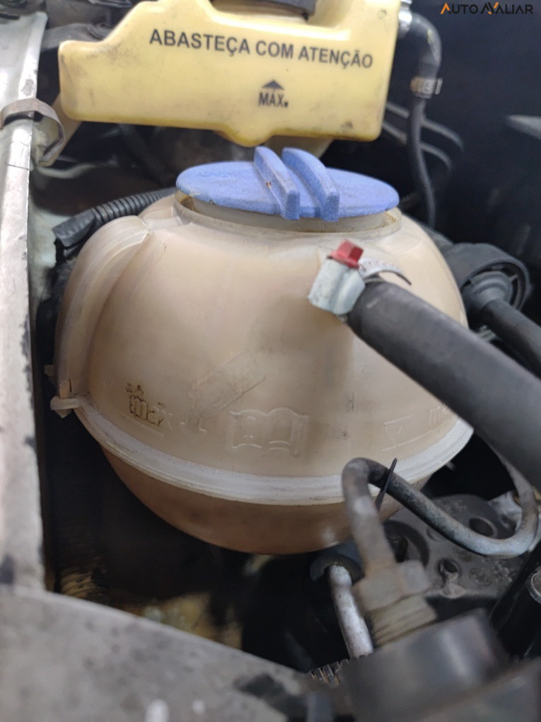 VOLKSWAGEN SPACEFOX 1.6 MI 8V FLEX 4P MANUAL