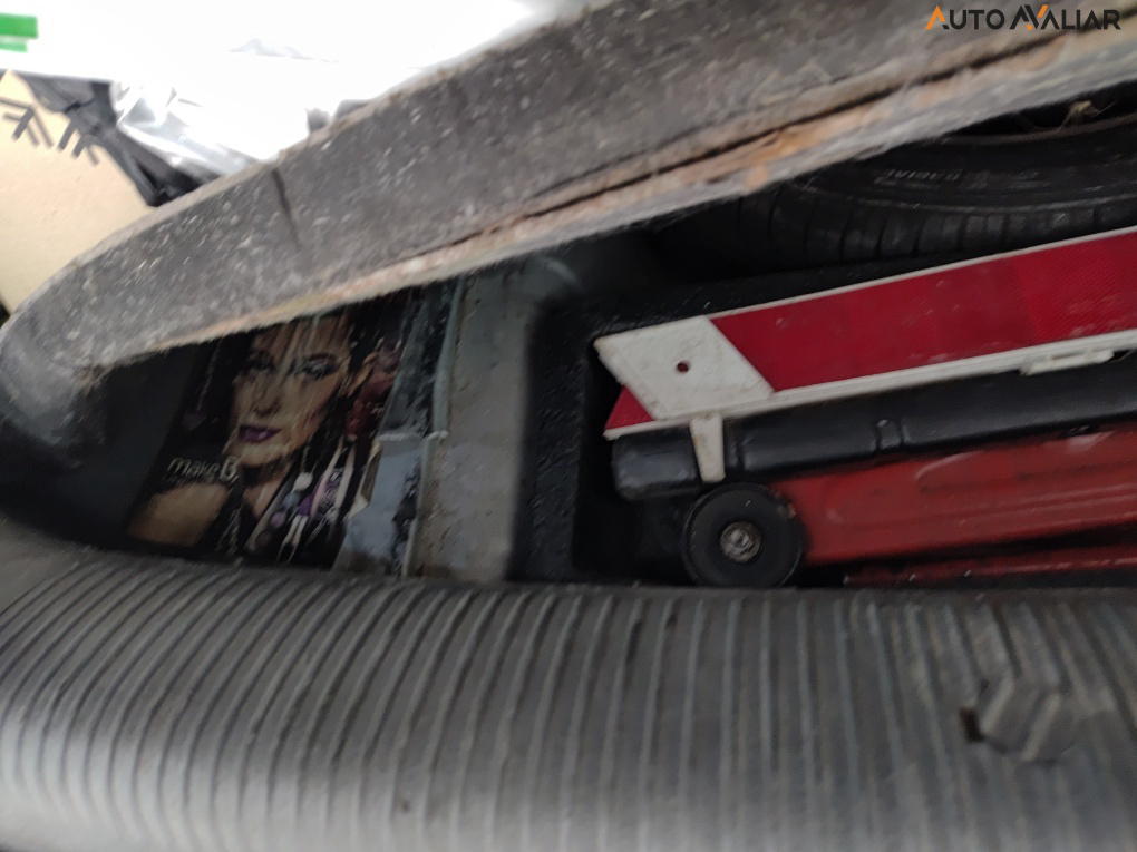 VOLKSWAGEN SPACEFOX 1.6 MI 8V FLEX 4P MANUAL