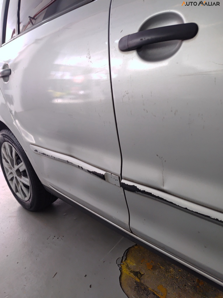 VOLKSWAGEN SPACEFOX 1.6 MI 8V FLEX 4P MANUAL