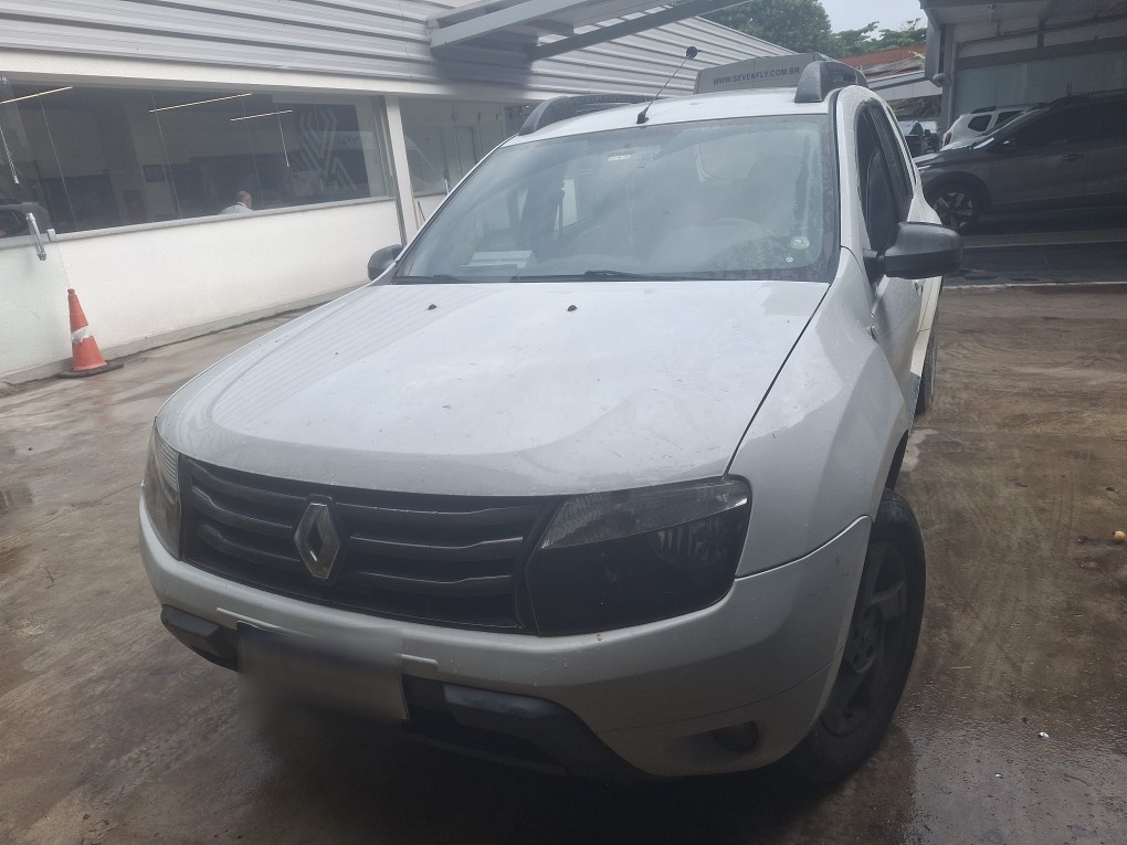 RENAULT DUSTER 2.0 DYNAMIQUE 4X2 16V FLEX 4P AUTOMATICO