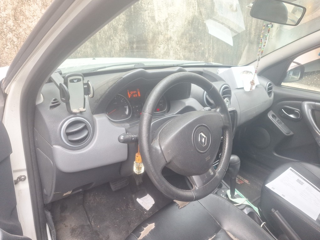 RENAULT DUSTER 2.0 DYNAMIQUE 4X2 16V FLEX 4P AUTOMATICO
