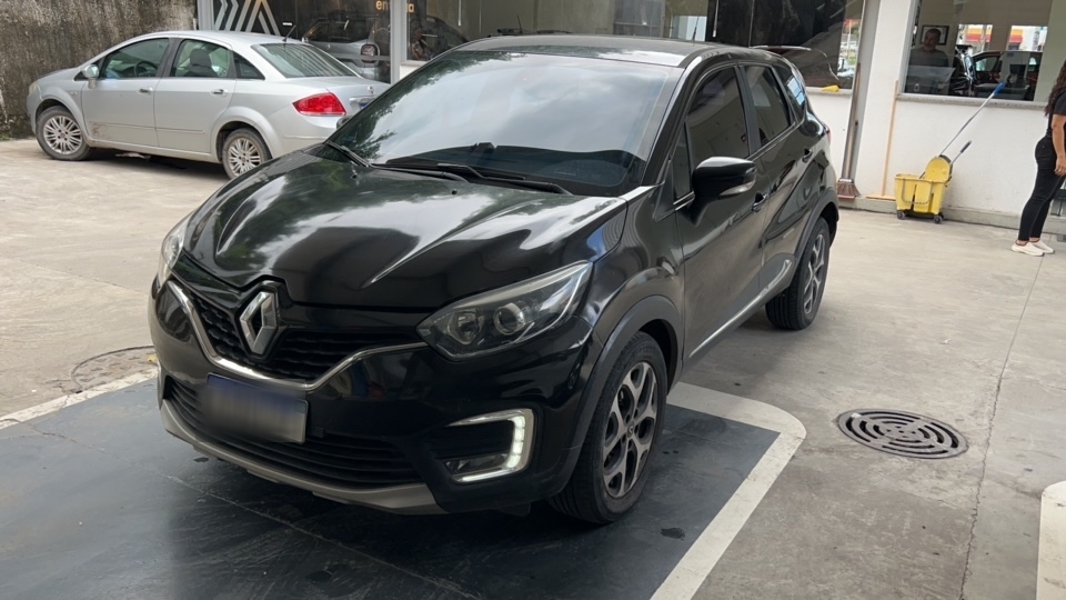 RENAULT CAPTUR 2.0 16V HI-FLEX INTENSE AUTOMATICO