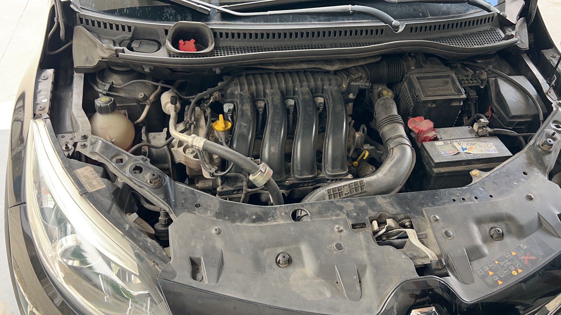 RENAULT CAPTUR 2.0 16V HI-FLEX INTENSE AUTOMATICO