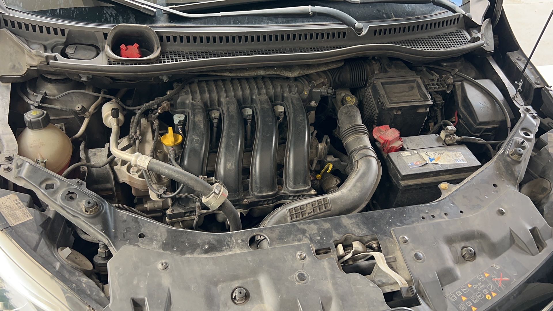 RENAULT CAPTUR 2.0 16V HI-FLEX INTENSE AUTOMATICO