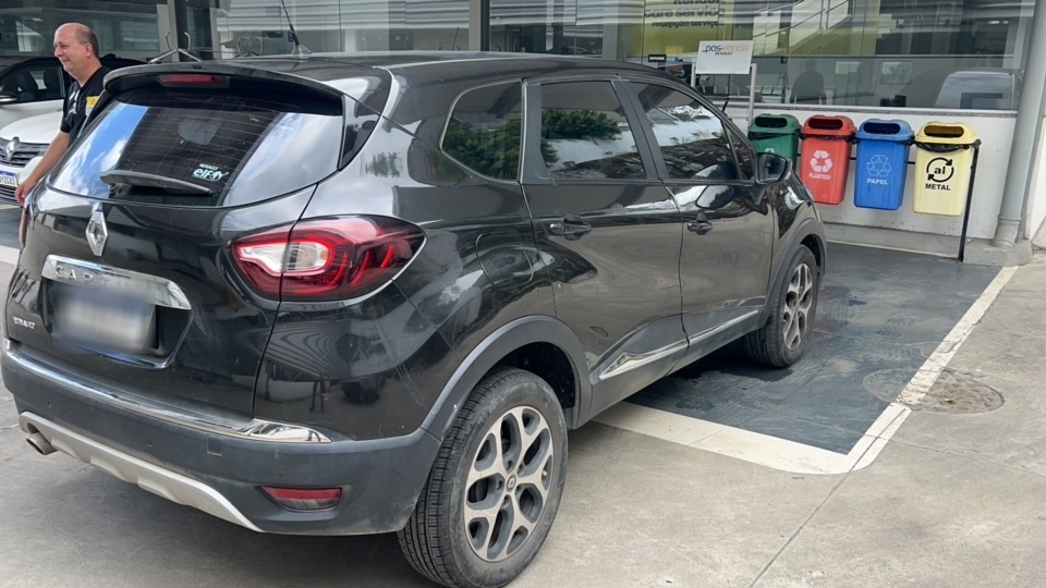 RENAULT CAPTUR 2.0 16V HI-FLEX INTENSE AUTOMATICO