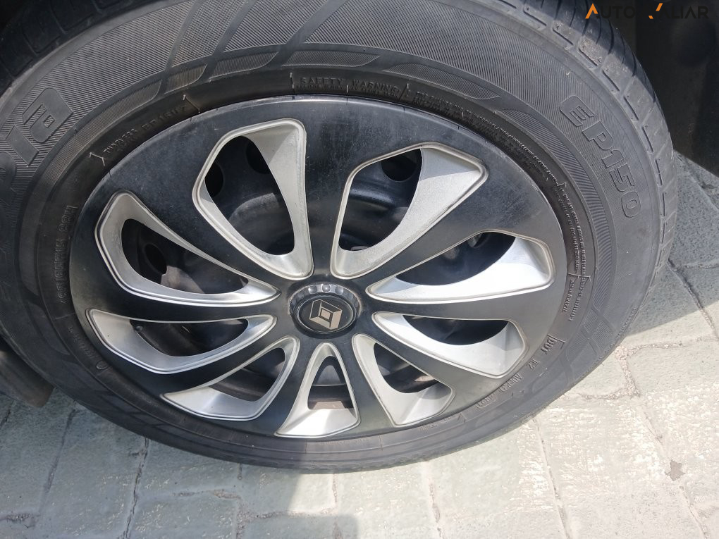 RENAULT LOGAN 1.0 12V SCE FLEX EXPRESSION MANUAL