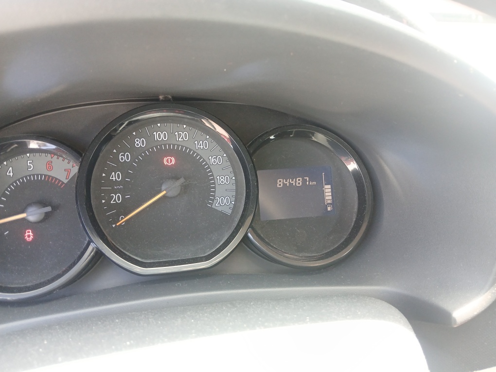 RENAULT SANDERO 1.0 EXPRESSION 16V FLEX 4P MANUAL