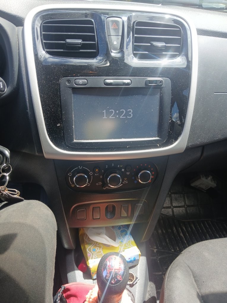 RENAULT SANDERO 1.0 EXPRESSION 16V FLEX 4P MANUAL