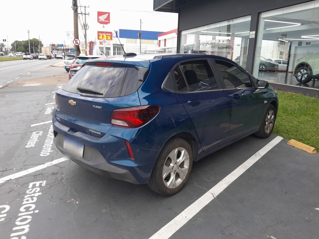 CHEVROLET ONIX 1.0 Turbo AT Premier 2
