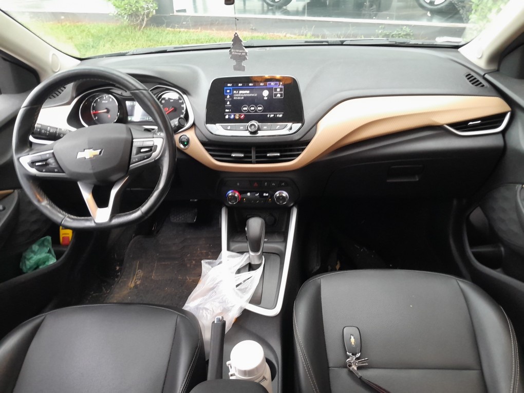 CHEVROLET ONIX 1.0 Turbo AT Premier 2