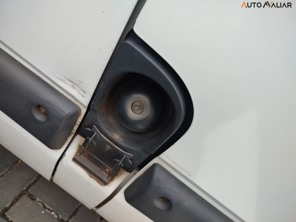 RENAULT MASTER 2.5 DCI MINIBUS L3H2 16 LUGARES 16V DIESEL 3P MANUAL