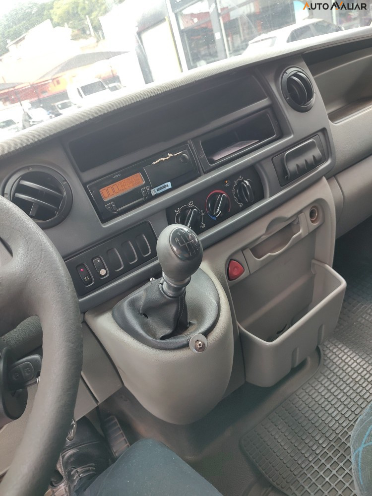 RENAULT MASTER 2.5 DCI MINIBUS L3H2 16 LUGARES 16V DIESEL 3P MANUAL