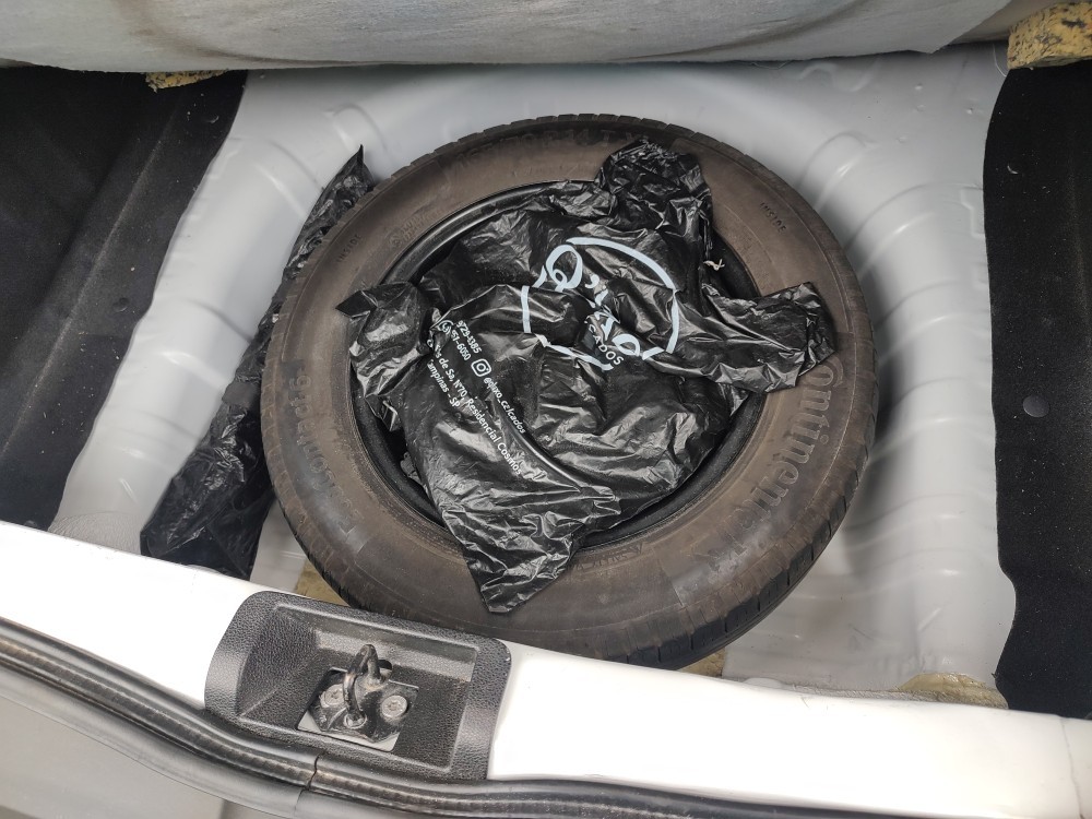 RENAULT KWID 1.0 12V SCE FLEX INTENSE MANUAL