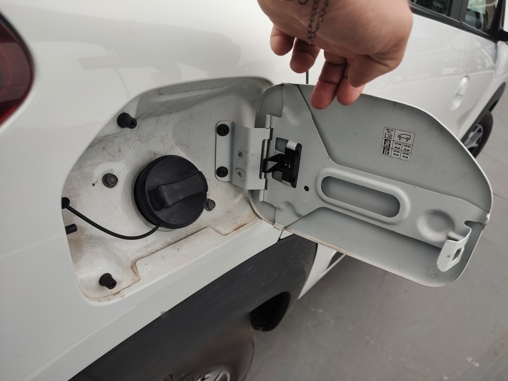 RENAULT KWID 1.0 12V SCE FLEX INTENSE MANUAL