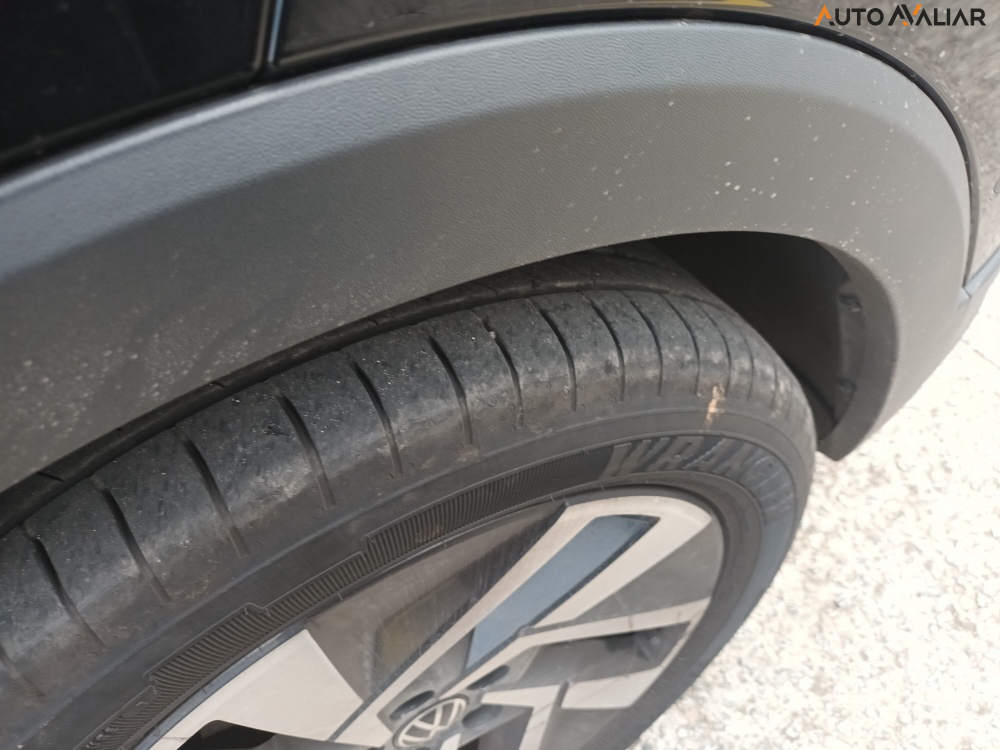 VOLKSWAGEN T-CROSS 1.4 250 TSI TOTAL FLEX HIGHLINE AUTOM&Aacute;TICO