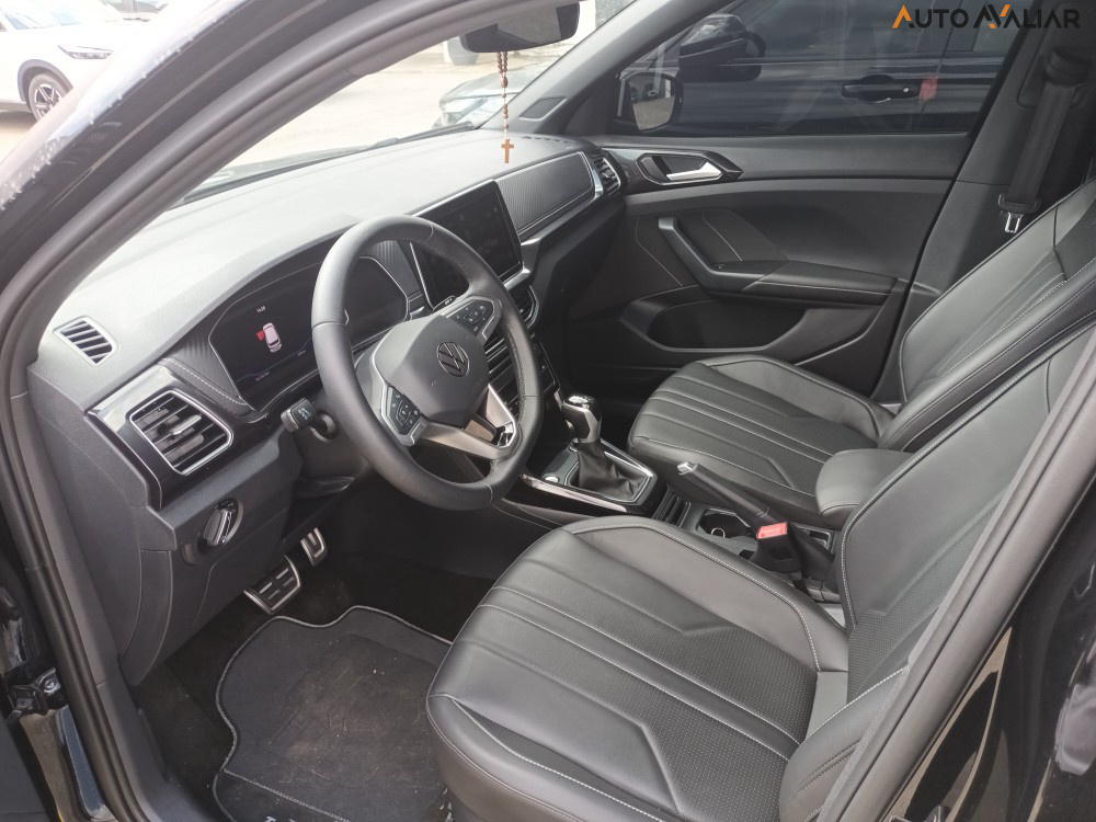VOLKSWAGEN T-CROSS 1.4 250 TSI TOTAL FLEX HIGHLINE AUTOM&Aacute;TICO