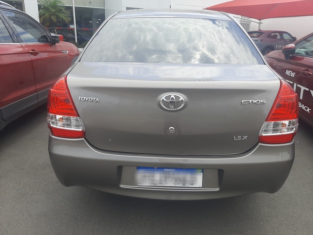 TOYOTA ETIOS 1.5 X SEDAN 16V FLEX 4P MANUAL