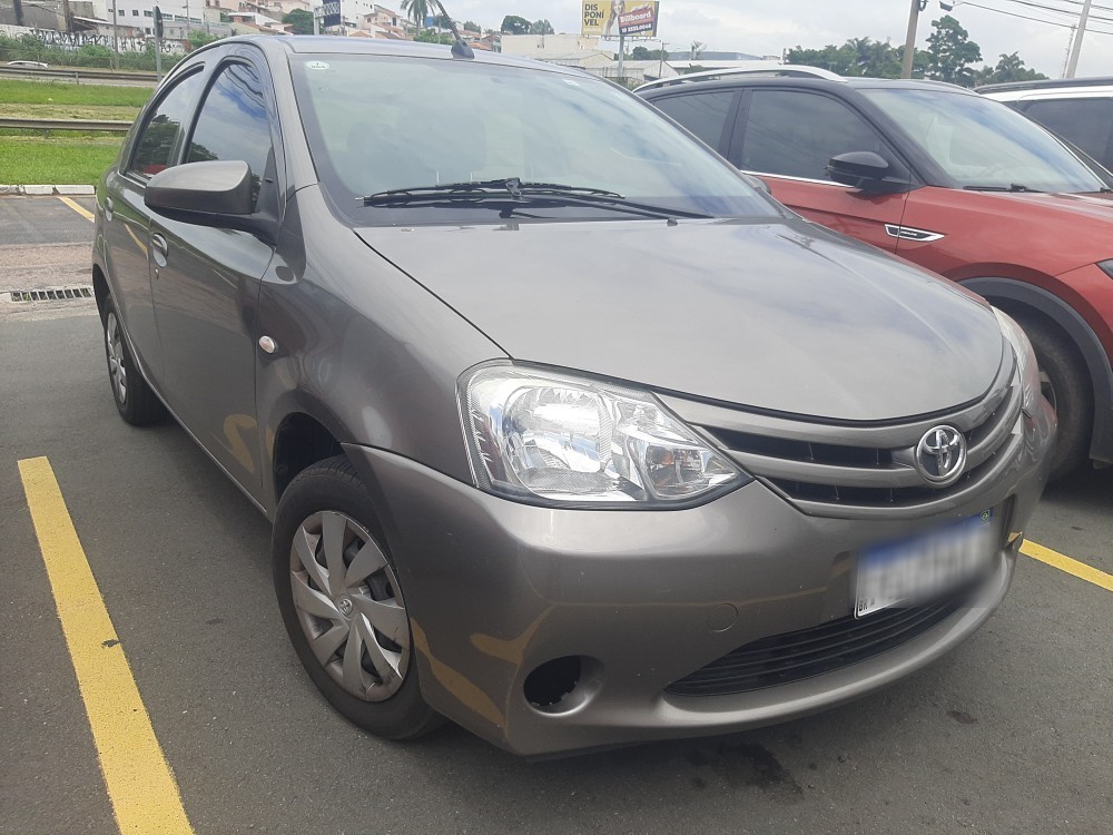 TOYOTA ETIOS 1.5 X SEDAN 16V FLEX 4P MANUAL