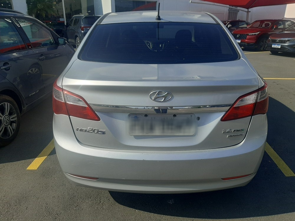 HYUNDAI HB20S 1.6 COMFORT PLUS 16V FLEX 4P AUTOMATICO