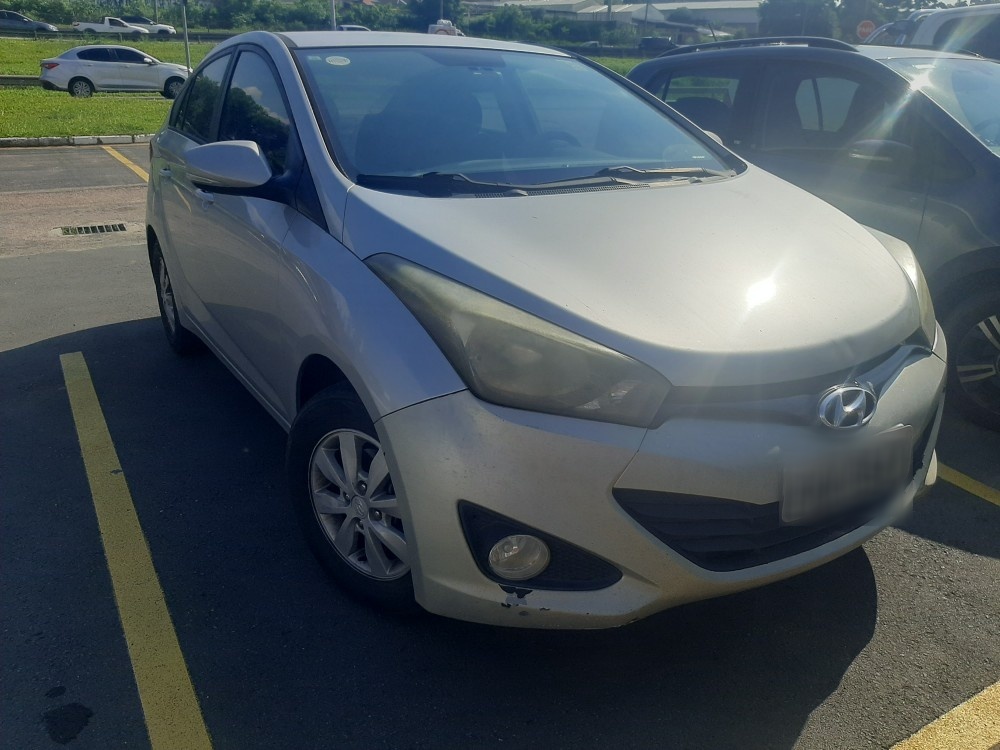HYUNDAI HB20S 1.6 COMFORT PLUS 16V FLEX 4P AUTOMATICO