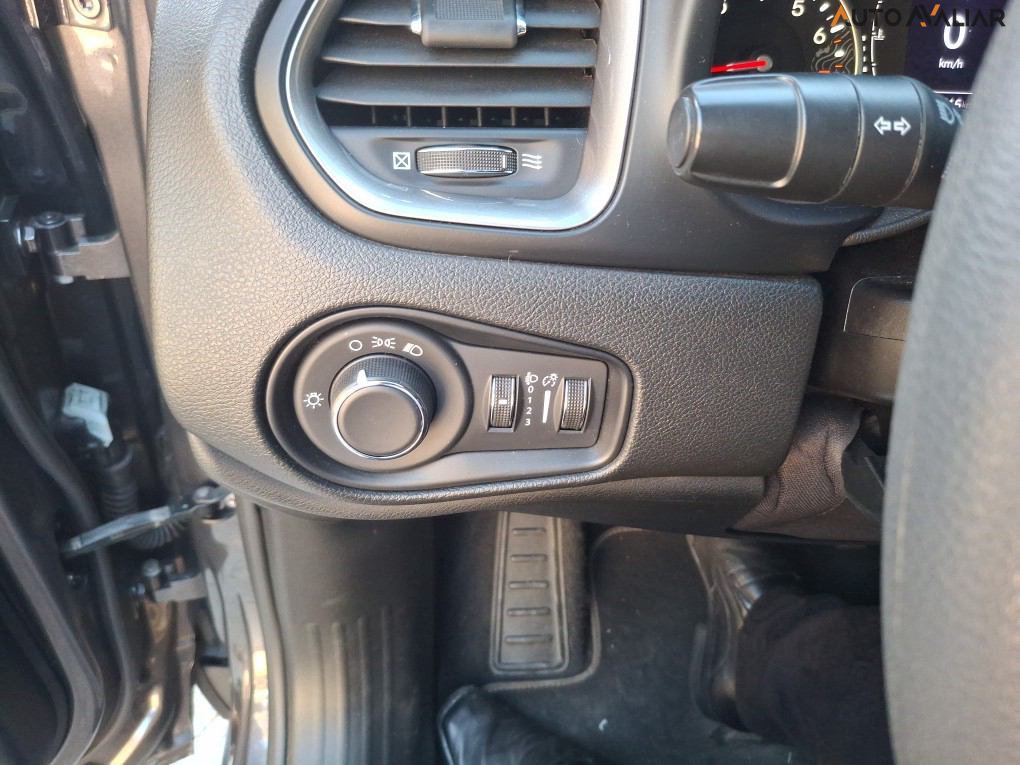 JEEP RENEGADE 1.3 T270 TURBO FLEX SPORT AT6