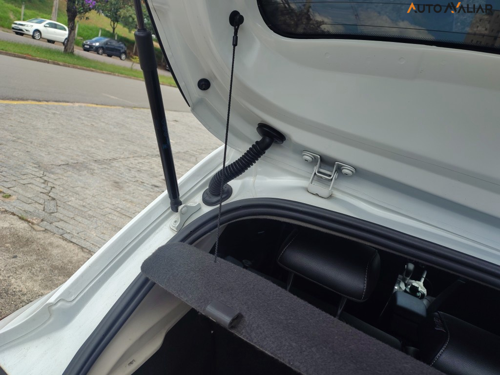 CHEVROLET ONIX 1.0 TURBO FLEX PREMIER AUTOMATICO