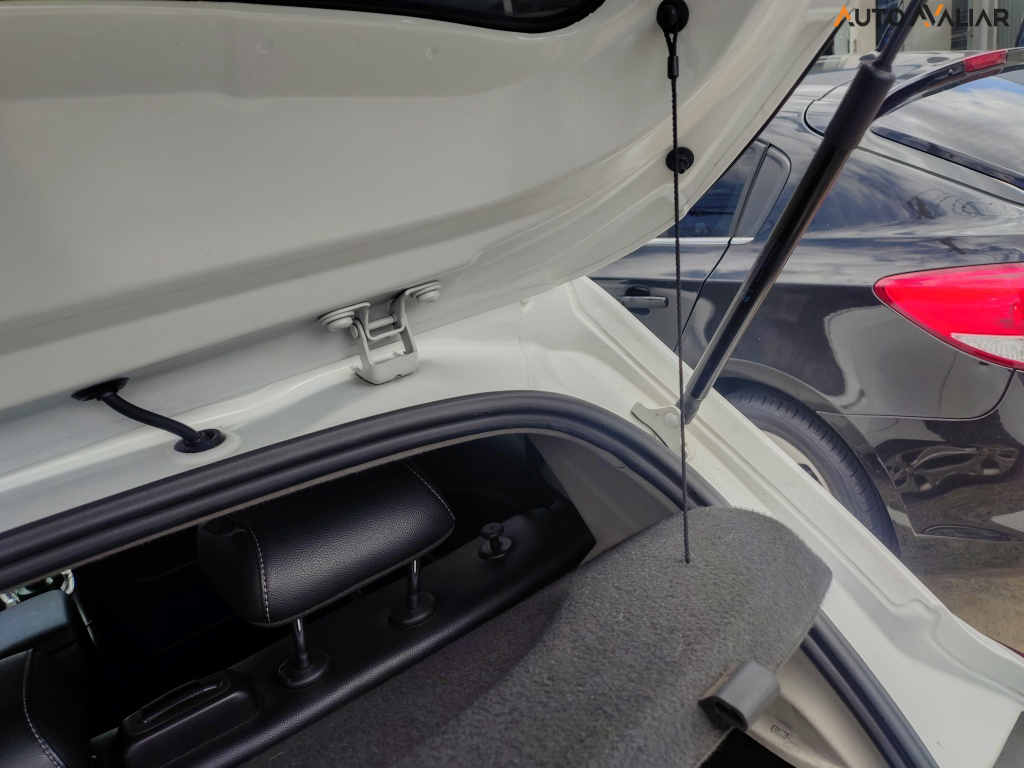 CHEVROLET ONIX 1.0 TURBO FLEX PREMIER AUTOMATICO