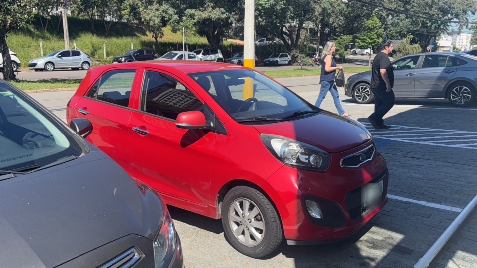 KIA PICANTO 1.0 EX 12V FLEX 4P AUTOMATICO