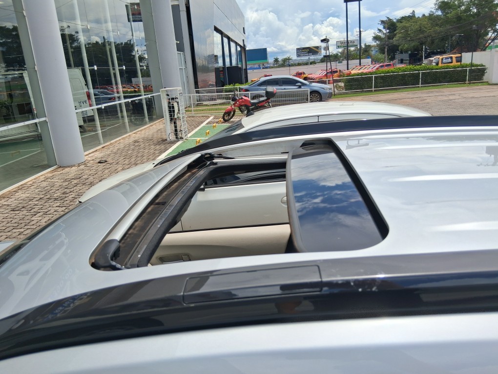 TOYOTA COROLLA CROSS 1.8 VVT-I HYBRID FLEX XRX CVT