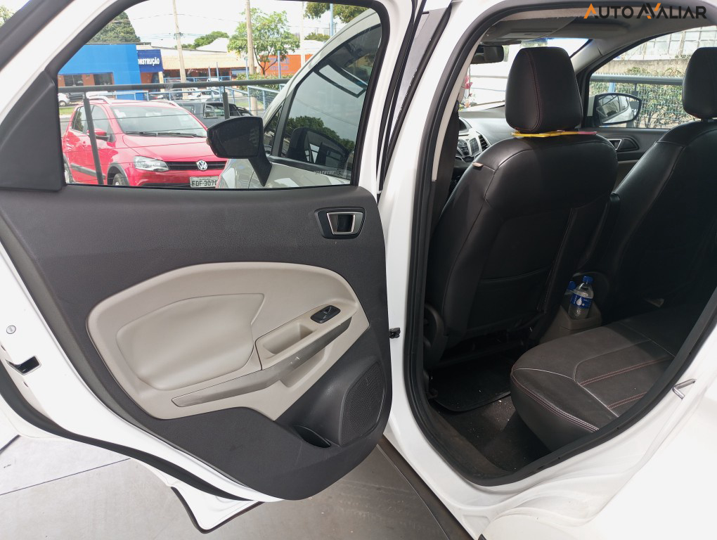 FORD ECOSPORT 2.0 TITANIUM 16V FLEX 4P AUTOMATICO