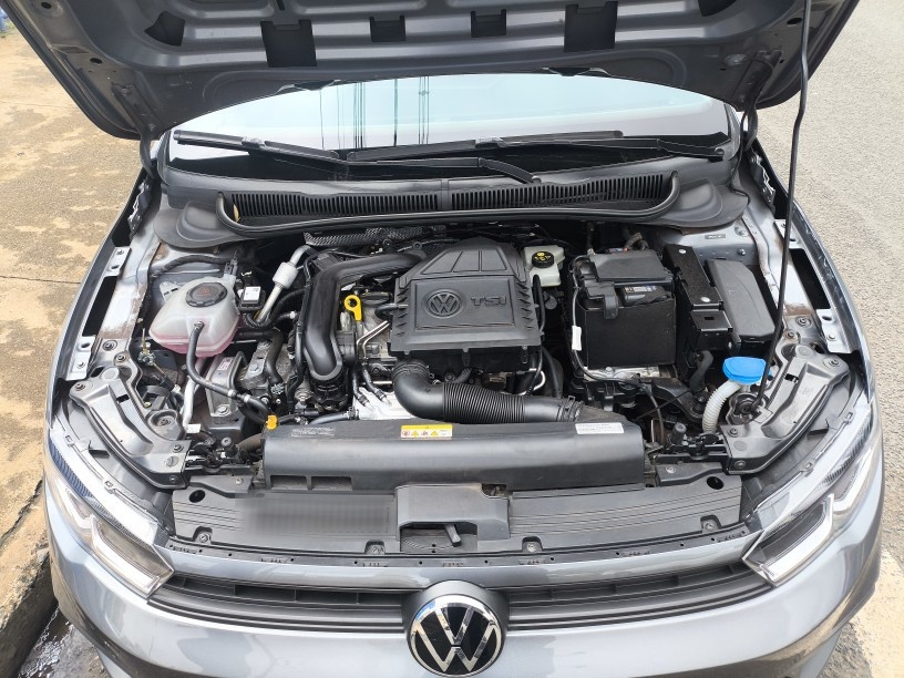 VOLKSWAGEN POLO 1.0 170 TSI MANUAL